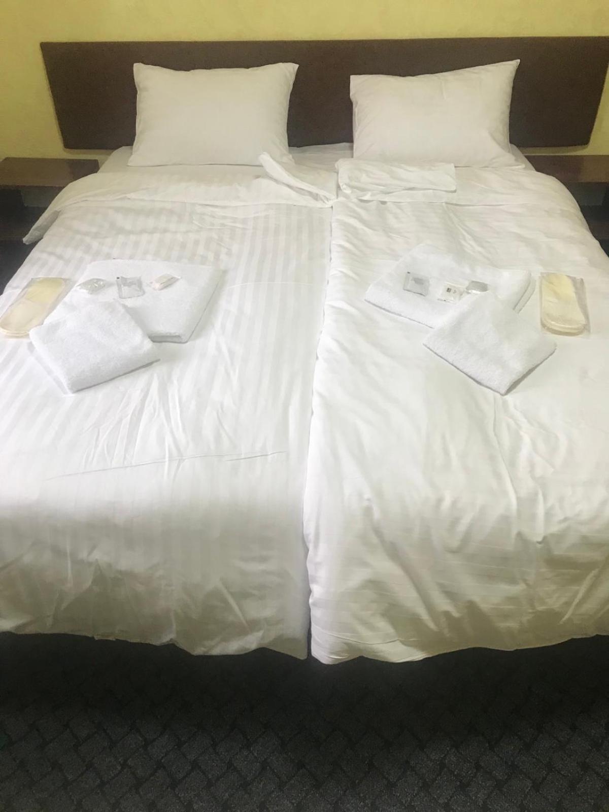 Sytikland Hotel Yavoriv  Eksteriør billede
