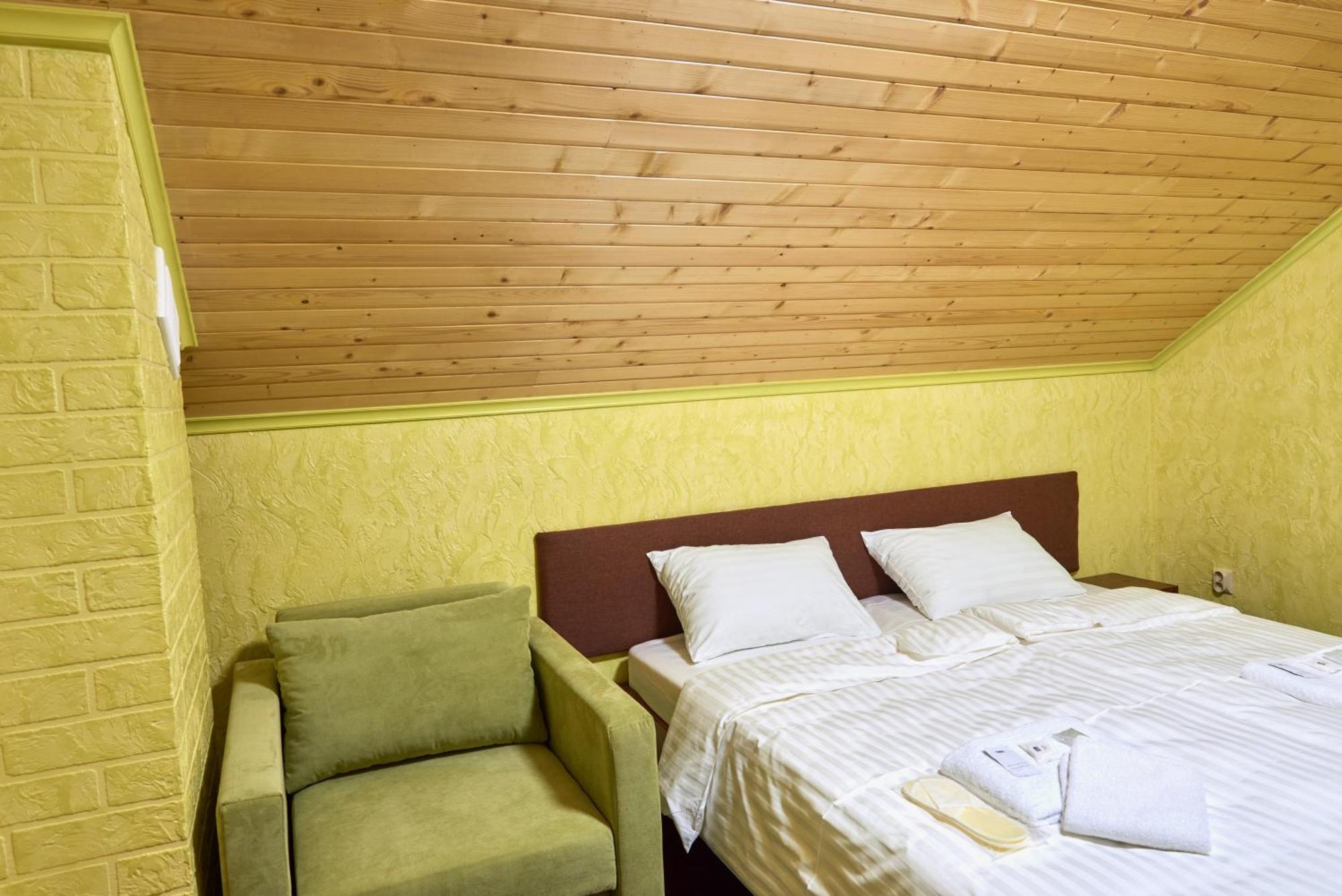 Sytikland Hotel Yavoriv  Eksteriør billede