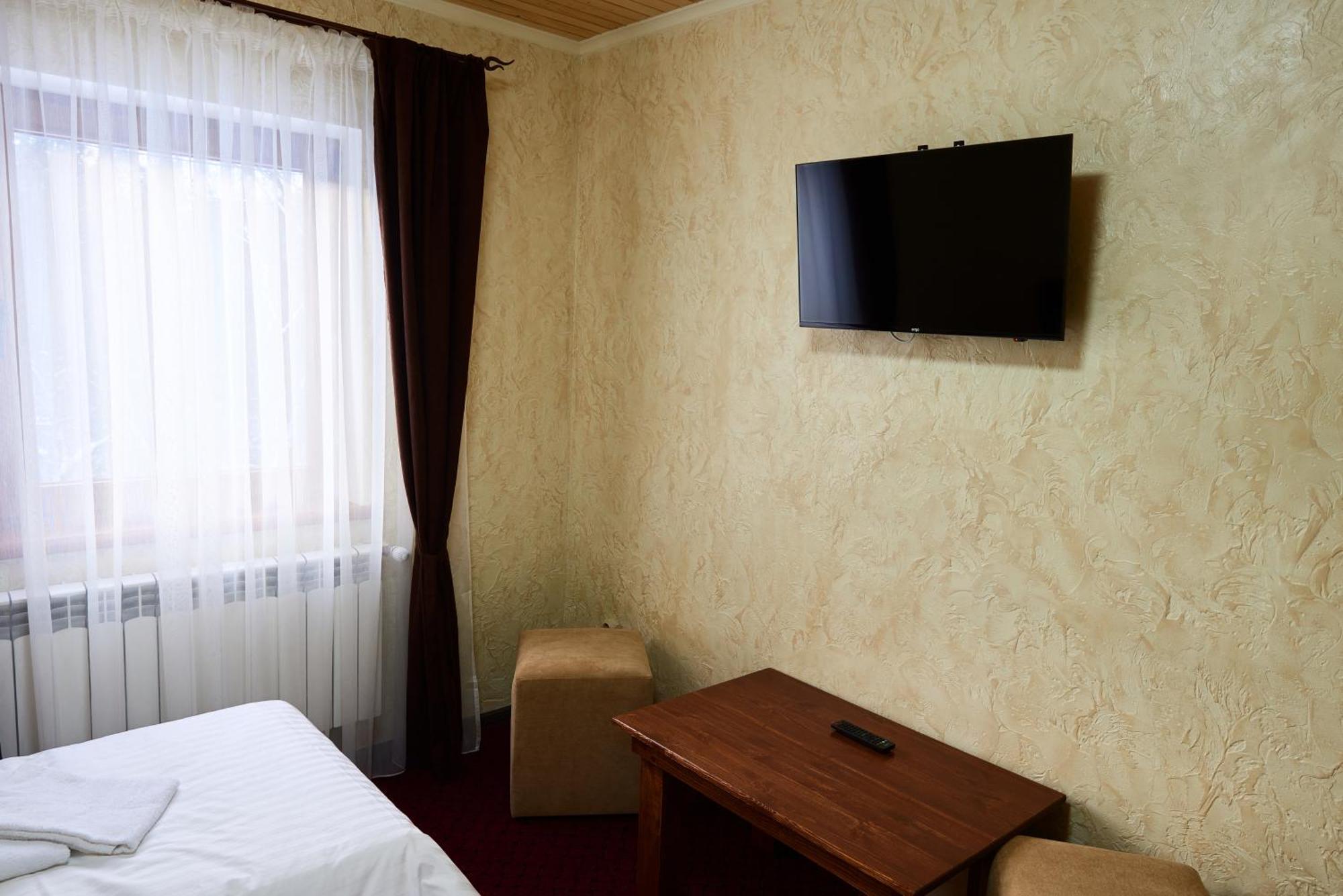 Sytikland Hotel Yavoriv  Eksteriør billede